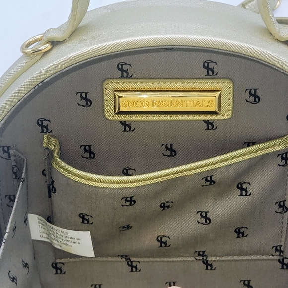 Snob Essentials Vintage Round Treasure Crossbody Gold Handbag - Picture 10 of 15
